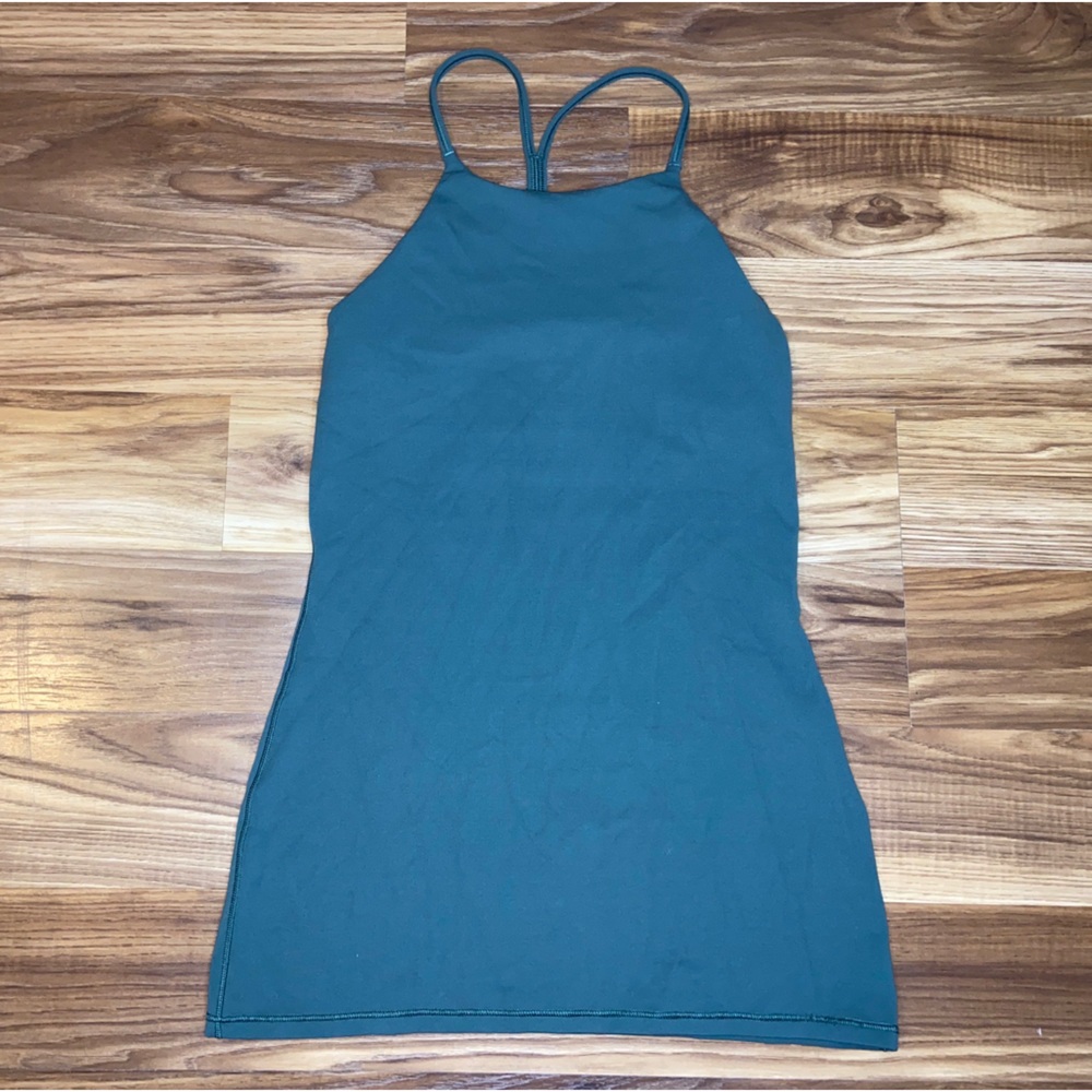 Lululemon Sun Setter spaghetti strap tank top women’s size 4 army green